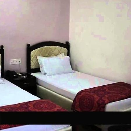 Hotel Gulshan International Kalkata Exteriér fotografie